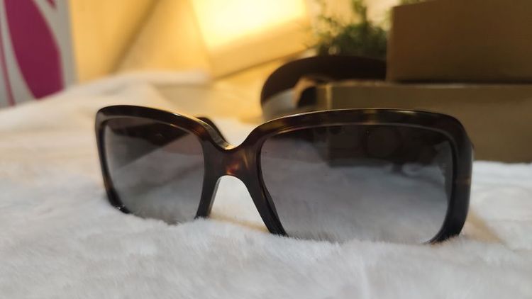 แว่นกันแดด Gucci