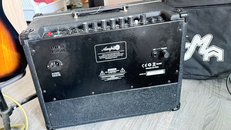 กีต้าร์ไฟฟ้า รูปที่ 11