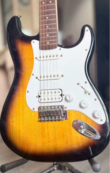 กีต้าร์ไฟฟ้า รูปที่ 2