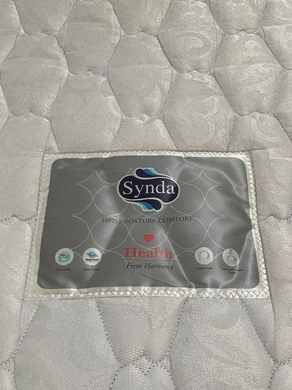 เตียงเหล็กพร้อมฟูก 3.5 ฟุต สภาพดี รูปที่ 7