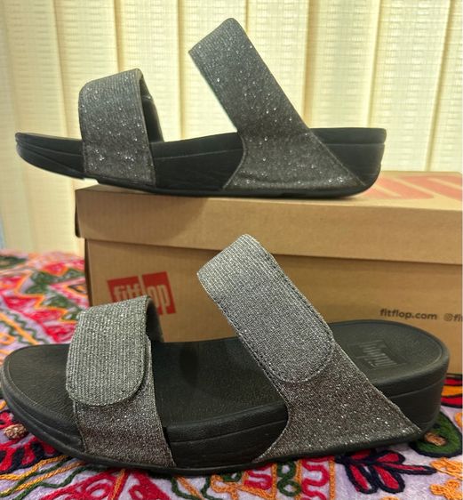 Fitflop รองเท้าแบบสวมสีดำ รูปที่ 7