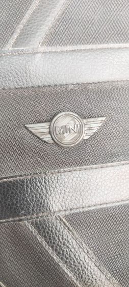 กระเป๋าเดินทาง