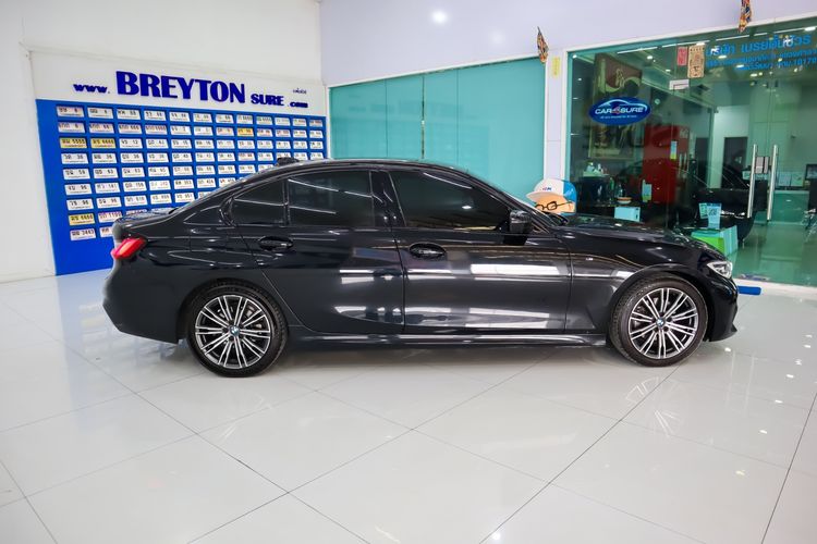 BMW Series 3 2020 320d Sedan ดีเซล ไม่ติดแก๊ส เกียร์อัตโนมัติ ดำ รูปที่ 4