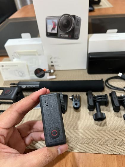 (แถม 128 GB) DJI Osmo Action 4 Adventure Combo สภาพมือใหม่ ไม่ผ่านการใช้งาน รูปที่ 6