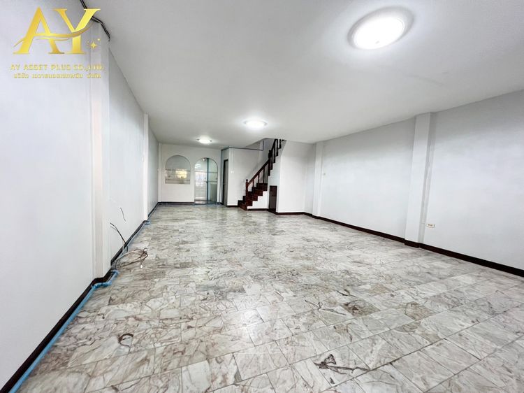 ไม่มี ขายด่วน ทาวน์เฮ้าส์ 2 ชั้น​ หมู่บ้าน เคซี 3 ถนนหทัยราษฏร์ ซอย39  สามวาตะวันตก คลองสามวา กรุงเทพฯ พร้อมอยู่ เพียง 1.9 M รูปที่ 2