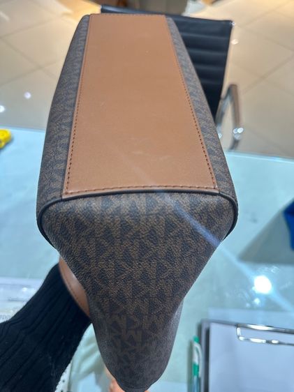 กระเป๋าสะพาย รูปที่ 2