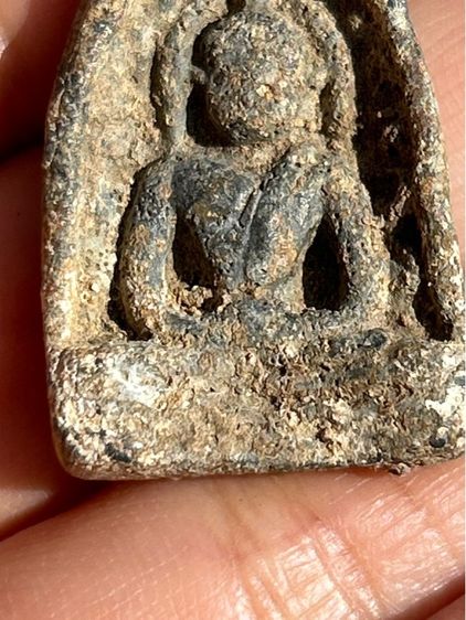 พระเครื่องสะสมที่บ้าน รูปที่ 9