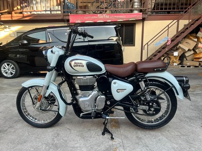 Classic 2022 Royal Enfield 350 ไมล์ 7796 km.