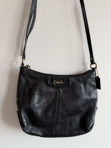 กระเป๋าสะพาย