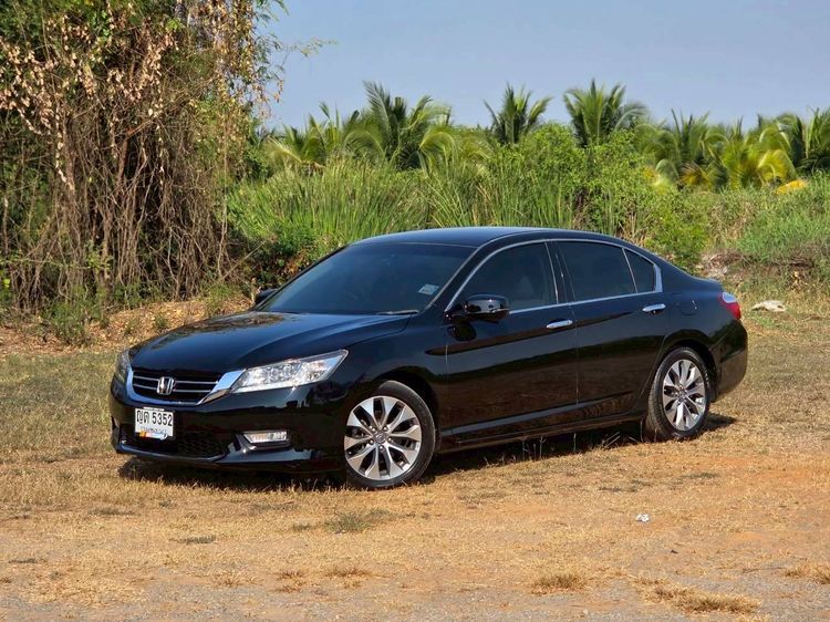 รถ Honda Accord 2.4 EL NAVI สี ดำ