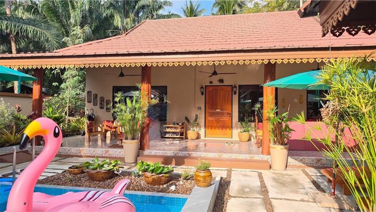 บ้านพักสไตล์รีสอร์ท โอบล้อมด้วยธรรมชาติ