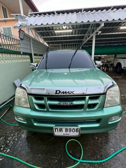 รถ Isuzu D-MAX 3.0 Hi-Lander สี เขียว