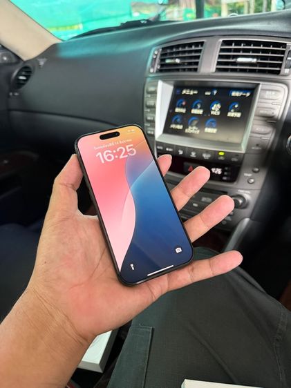 iPhone 16 Pro 128GB Black Titanium สวยใสไร้รอย เหมือนได้มือหนึ่ง ติดฟิล์มรอบเครื่อง สอบถามได้คัฟ รูปที่ 6