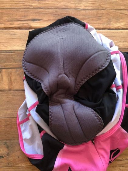 Voler ชุดไตรกีฬา สวยสภาพใหม่

🇺🇸made in 🇺🇸 

 รูปที่ 2