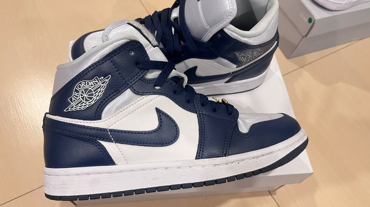 Nike Air Jordan 1 Mid SE รูปที่ 8