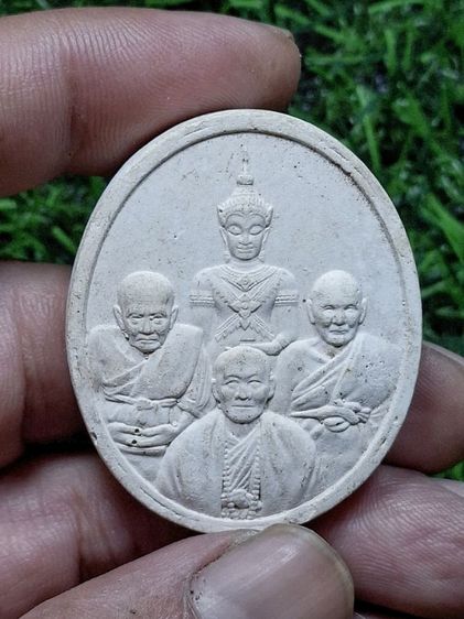 ปล่อยรวมกัน( 4องค์ 500 บ ) ได้รวมกันมาจากบ้านหลังเดียวกัน ไม่ทราบที่ รูปที่ 4