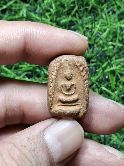 พระเนื้อดินอุดผงเก่า ไม่ทราบที่