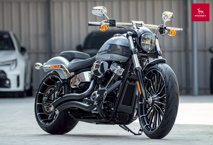 Harley Davidson Softail Breakout117 ปี2023 มือเดียว วิ่ง2,000Mi.