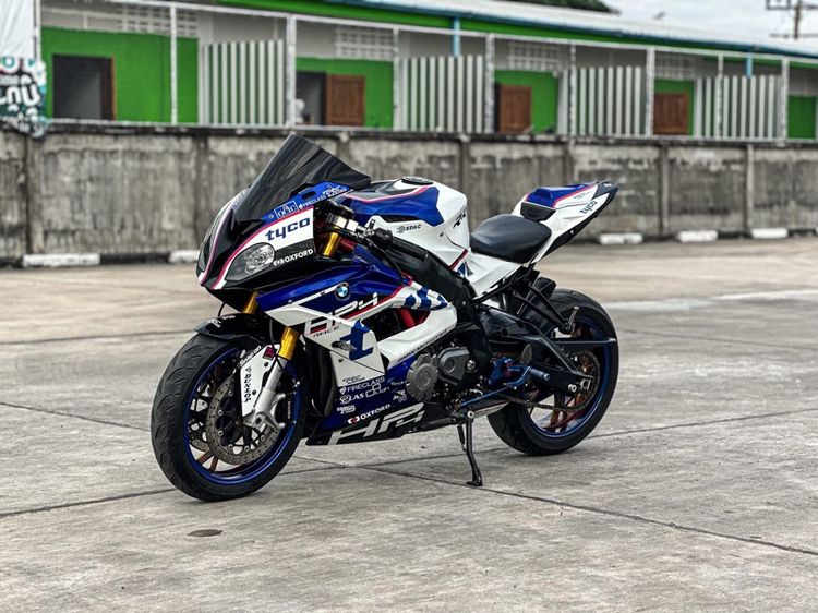 BN600I แปลงแฟริ่ง S1000RR