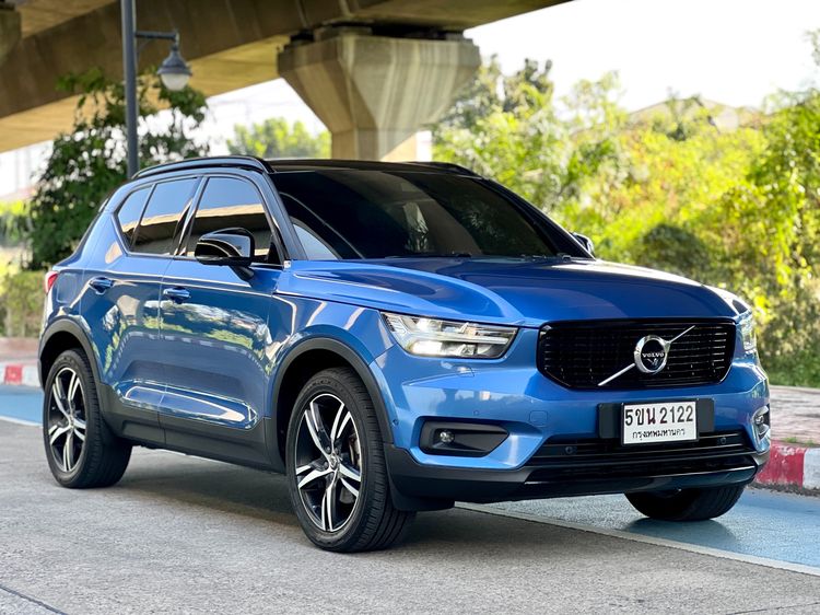 Volvo XC40 2019 2.0 T5 R-Design 4WD Utility-car เบนซิน ไม่ติดแก๊ส เกียร์อัตโนมัติ น้ำเงิน รูปที่ 3