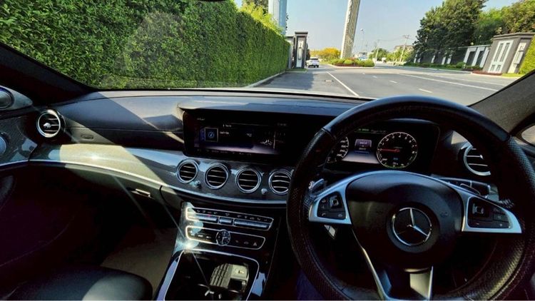Mercedes-Benz E-Class 2018 E350 AMG Sedan ปลั๊กอินไฮบริด (PHEV) ไม่ติดแก๊ส เกียร์อัตโนมัติ บรอนซ์เงิน รูปที่ 4