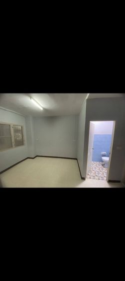 อื่นๆ ไม่มี 2012 ใช่ ขายบ้านเอื่ออาทรประชาอุทิศ อาคาร3ชั้น2 ในโครงการเงียบสงบร่มเย็น มีที่จอดรถสดวก รูปที่ 2