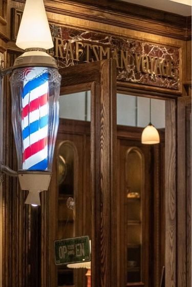 ขายกิจการร้านตัดผมชายสุดคลาสสิค ตึกพาร์คสีลม รูปที่ 2