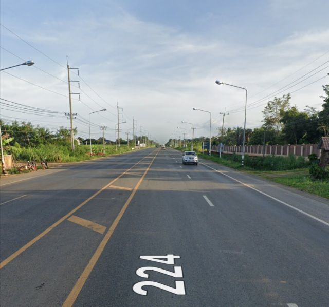 ใช่ ขายทีดินตำบลท่าเยี่ยมอำเภอโชคชัยจังหวัดนครราชสีมา

พื้นที่ 27 -​2-98ไร่ ขายตรว.

 รูปที่ 3