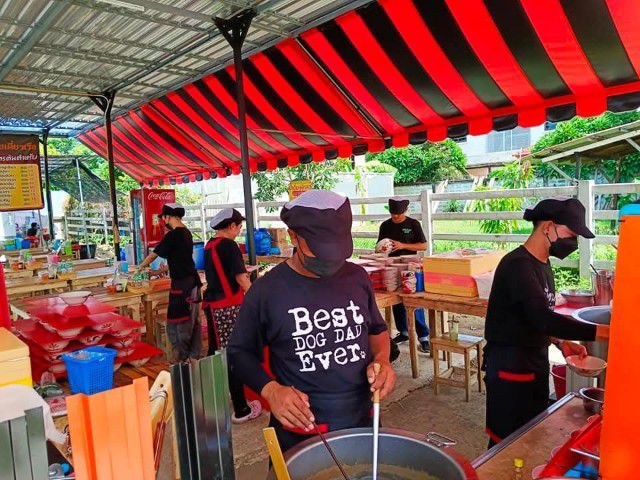 เซ้งร้านก๋วยเตี๋ยวเรือป.ประทีปสาขาวิภาวดี 60 ทำเลดี รูปที่ 2