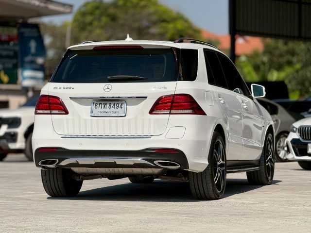 Mercedes-Benz GLE-Class 2017 GLE500 ปลั๊กอินไฮบริด (PHEV) เกียร์อัตโนมัติ ขาว รูปที่ 2