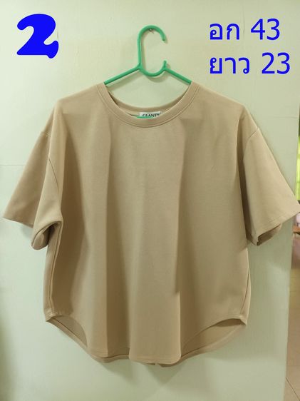 🎁เสื้อมือสองผู้หญิง เสื้อยืด เสื้อแขนยาว เสื้อกันหนาว สภาพนางฟ้า ขายถูกๆจ้า รูปที่ 4