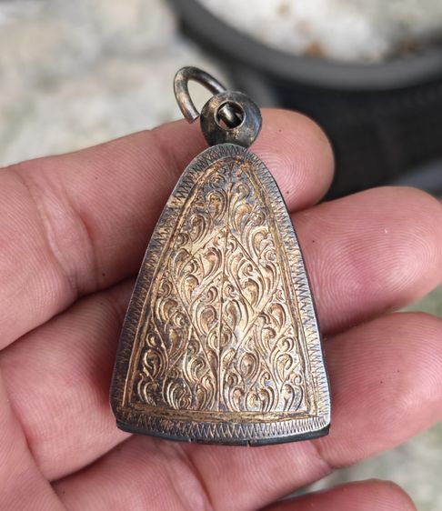 ตลับใส่พระเงินแท้ งานเก่า นน. 13.48 กรัม​ สวยหายากครับใบนี้​ ราคาดีๆครับ รูปที่ 3