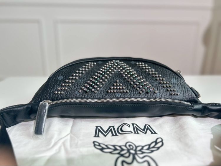 กระเป๋าคาดอก Mcm ของแท้ มือสอง  รูปที่ 3