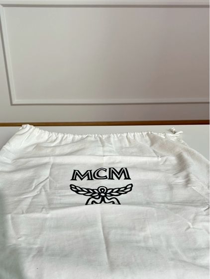 กระเป๋าคาดอก Mcm ของแท้ มือสอง  รูปที่ 11