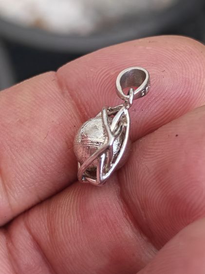 จี้อุกาบาตเงินแท้​ นน.​ 3.19 กรัม​ ขายกันเป็นพัน​ ผมเอาหลักร้อยครับ รูปที่ 4