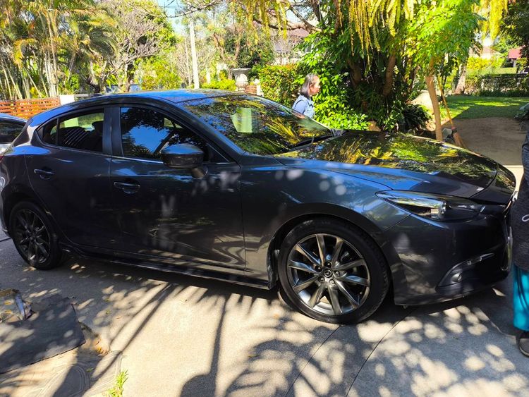 Mazda Mazda3 2017 2.0 SP Sports Sedan เบนซิน ไม่ติดแก๊ส เกียร์อัตโนมัติ ดำ รูปที่ 3