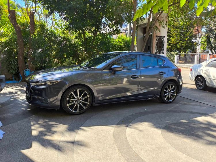 Mazda Mazda3 2017 2.0 SP Sports Sedan เบนซิน ไม่ติดแก๊ส เกียร์อัตโนมัติ ดำ รูปที่ 4
