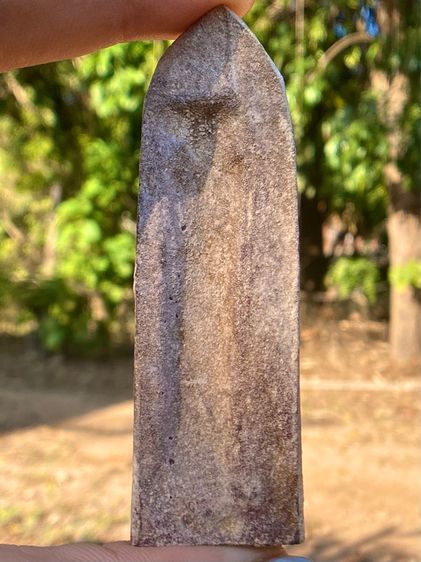 พระร่วงหลังรางปืน รูปที่ 2