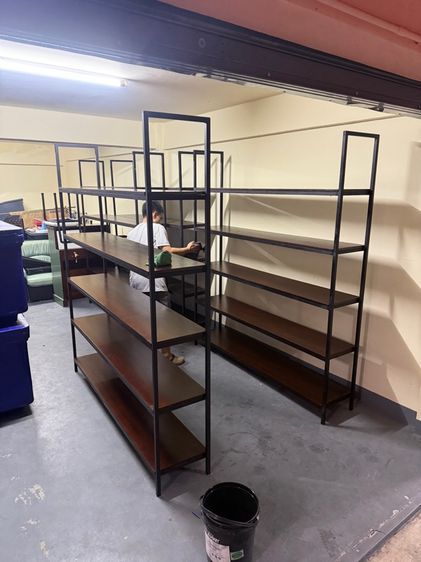 ชั้นวางสินค้า โชว์สินค้า งานสั่งทำอย่างดี  รูปที่ 5