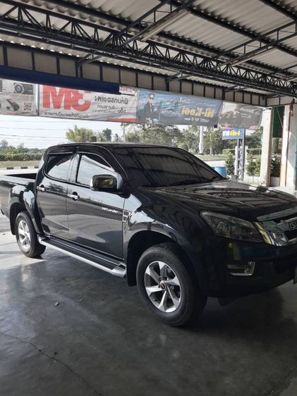 Isuzu D-MAX 2014 2.5 Hi-Lander Z Prestige Ddi VGS Turbo ดีเซล เกียร์อัตโนมัติ ดำ