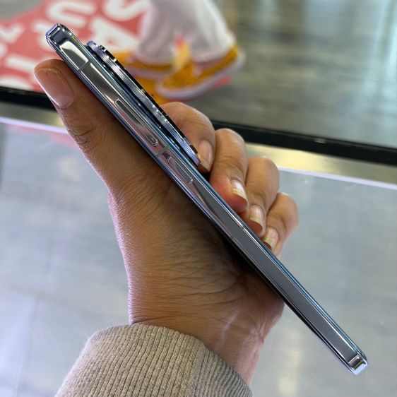 ViVO X200 Pro สีฟ้า เครื่องศูนย์ สภาพสวยมากๆ จอ6.78นิ้ว แรม16รอม512 Dimensity9400 กล้องZEISS 200ล้าน(3ตัว) ประกันศูนย์ยาวๆ❤️❤️ รูปที่ 4