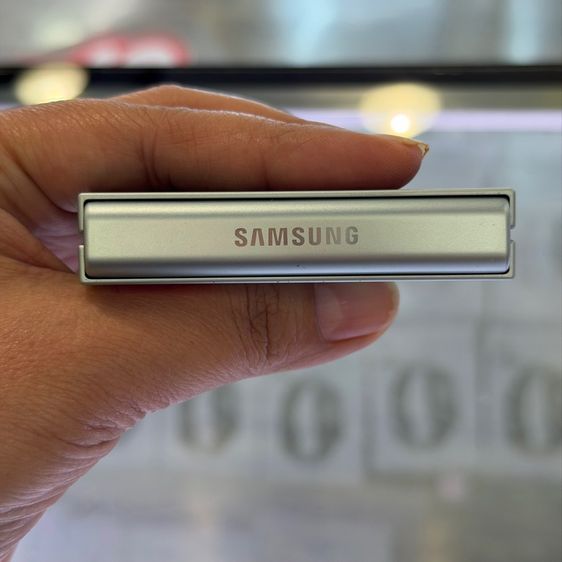 Samsung Z Flip6 512GB สีเขียว เครื่องศูนย์ สภาพสวยมากๆ จอ6.7นิ้ว แรม12รอม512 Snap8 Gen3 กล้อง50ล้าน(2ตัว)🔥🔥 รูปที่ 12