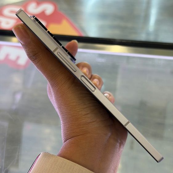 Samsung Z Fold6 สีเงิน เครื่องศูนย์ สภาพสวย จอ7.6นิ้ว แรม12รอม256 Snap8 Gen3 กล้อง50ล้าน(3ตัว) เครื่องใช้งานดีเยี่ยม ครบยกกล่อง🔥🔥 รูปที่ 5