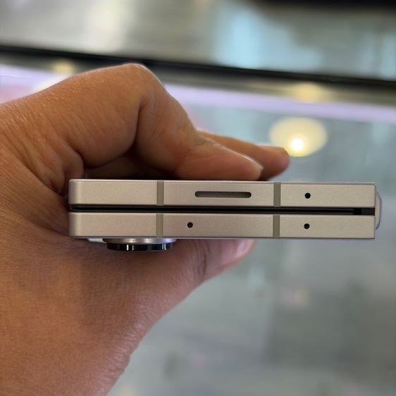 Samsung Z Fold6 สีเงิน เครื่องศูนย์ สภาพสวย จอ7.6นิ้ว แรม12รอม256 Snap8 Gen3 กล้อง50ล้าน(3ตัว) เครื่องใช้งานดีเยี่ยม ครบยกกล่อง🔥🔥 รูปที่ 13