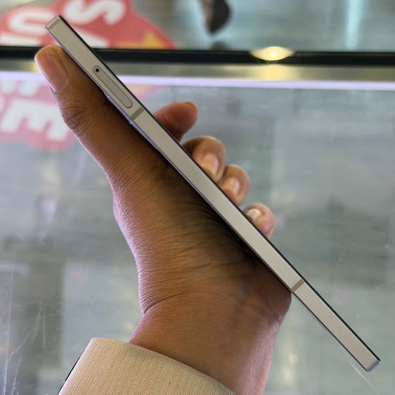 Samsung Z Fold6 สีเงิน เครื่องศูนย์ สภาพสวย จอ7.6นิ้ว แรม12รอม256 Snap8 Gen3 กล้อง50ล้าน(3ตัว) เครื่องใช้งานดีเยี่ยม ครบยกกล่อง🔥🔥 รูปที่ 4