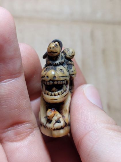 เครื่องรางเสาหลวงพ่อปานวัดคลองด่านศีลแปลกตัวใหญ่จ้ามีลูกน้อยเยอะๆ รูปที่ 9