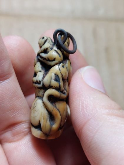 เครื่องรางเสาหลวงพ่อปานวัดคลองด่านศีลแปลกตัวใหญ่จ้ามีลูกน้อยเยอะๆ รูปที่ 5