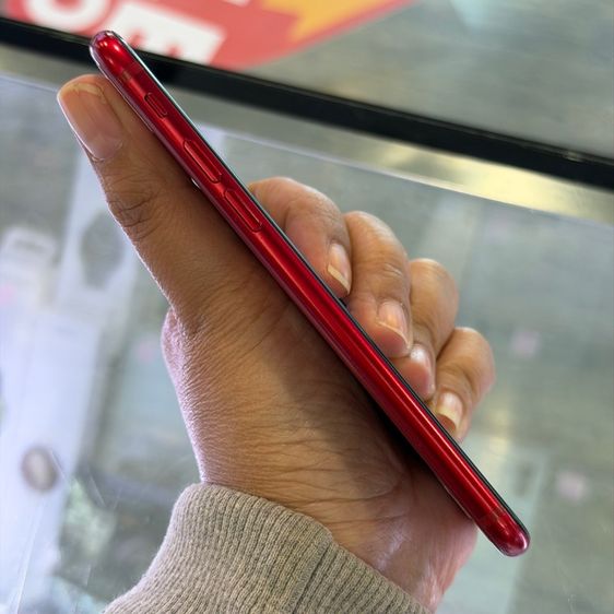 iPhone SE3 2022 256GB สีแดง เครื่องศูนย์ โมเดลTH 🔥🔥 รูปที่ 3