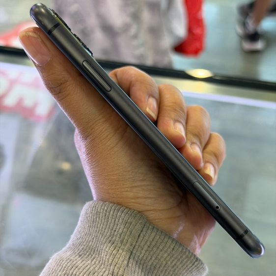 iPhone11 64GB สีดำ เครื่องศูนย์ โมเดลTH ครบยกกล่อง🔥🔥 รูปที่ 5