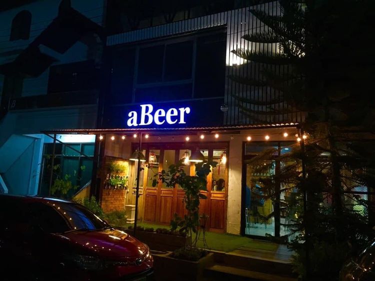 เซ้งด่วน ร้านคราฟเบียร์ ตกแต่งพร้อมดำเนินกิจการต่อได้เลย ค่าเซ้ง 600,000 บาท รูปที่ 2